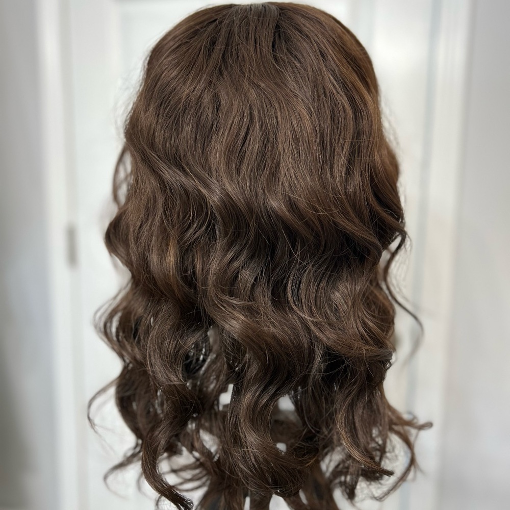 Long Curly Wig w Bangs